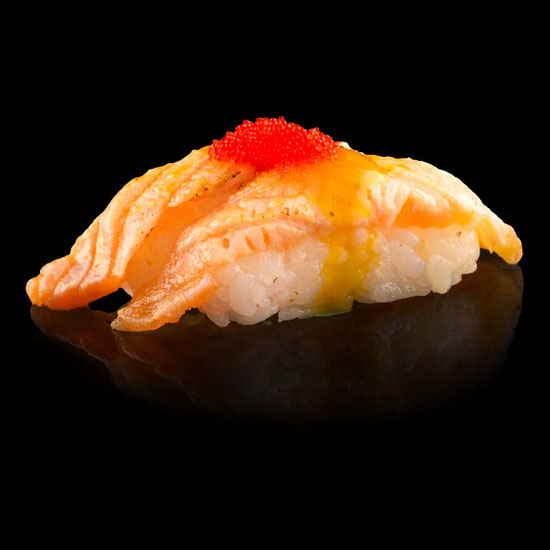 NIGIRI FLAMEADO CON CARAMELO 2U
